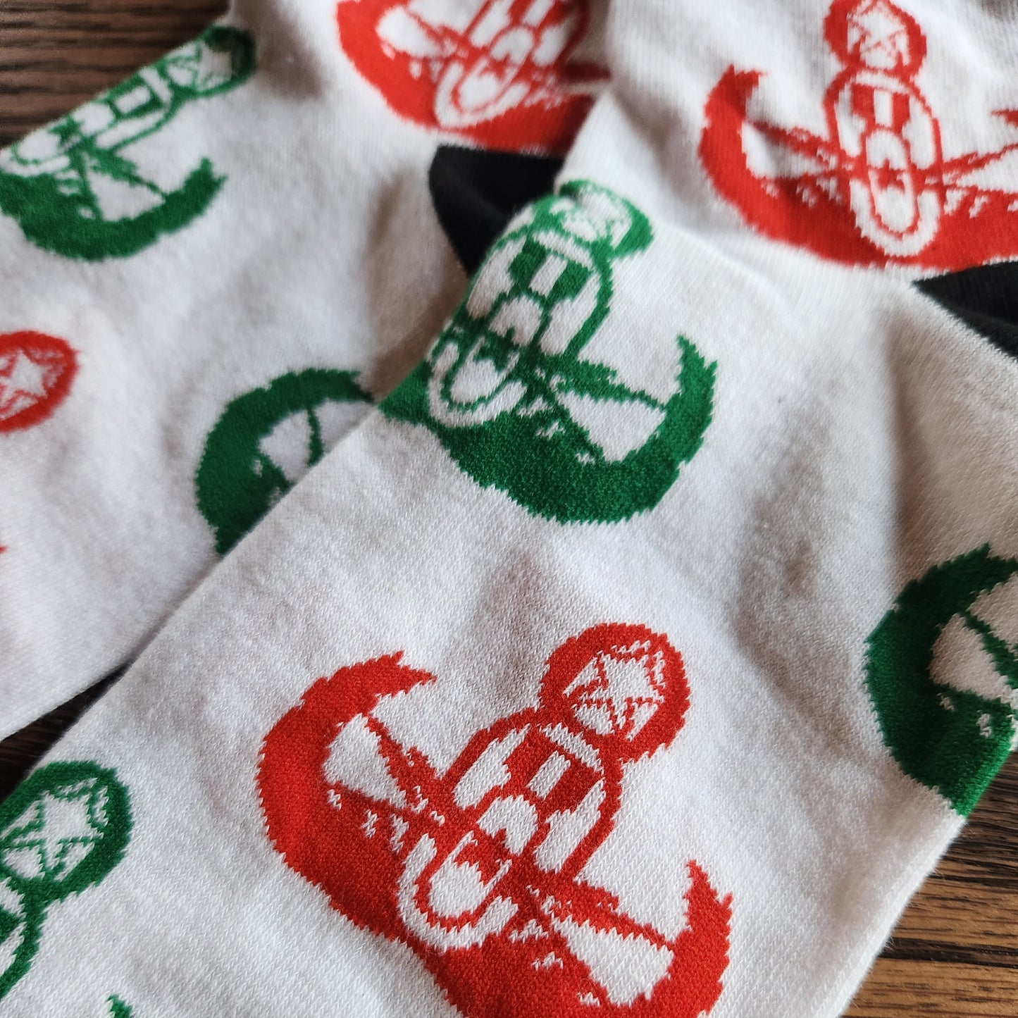 Socks - "Christmas Crabs"