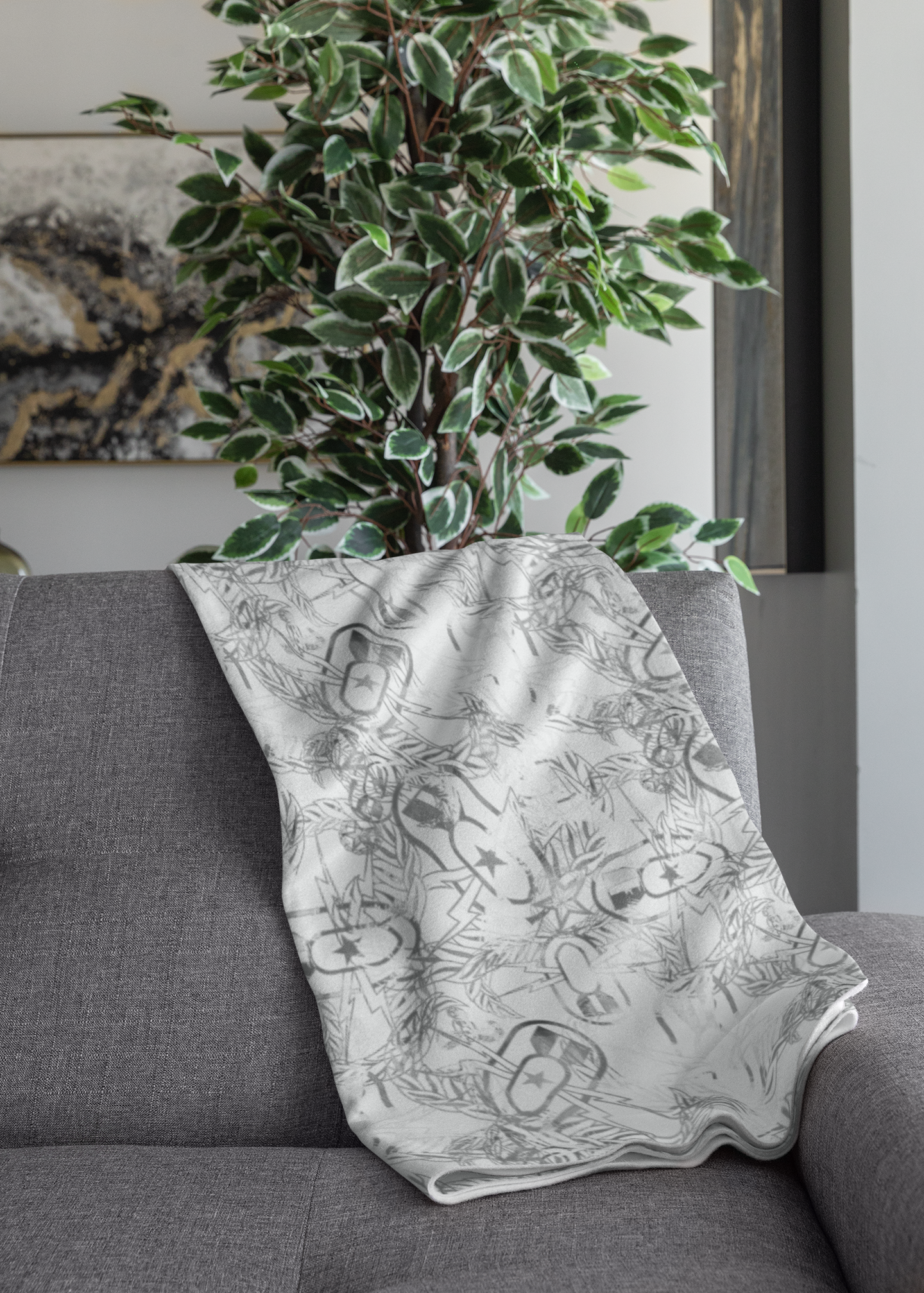 Plush Throw Blanket - "It's 5 o'clock Somewhere" (Silver)