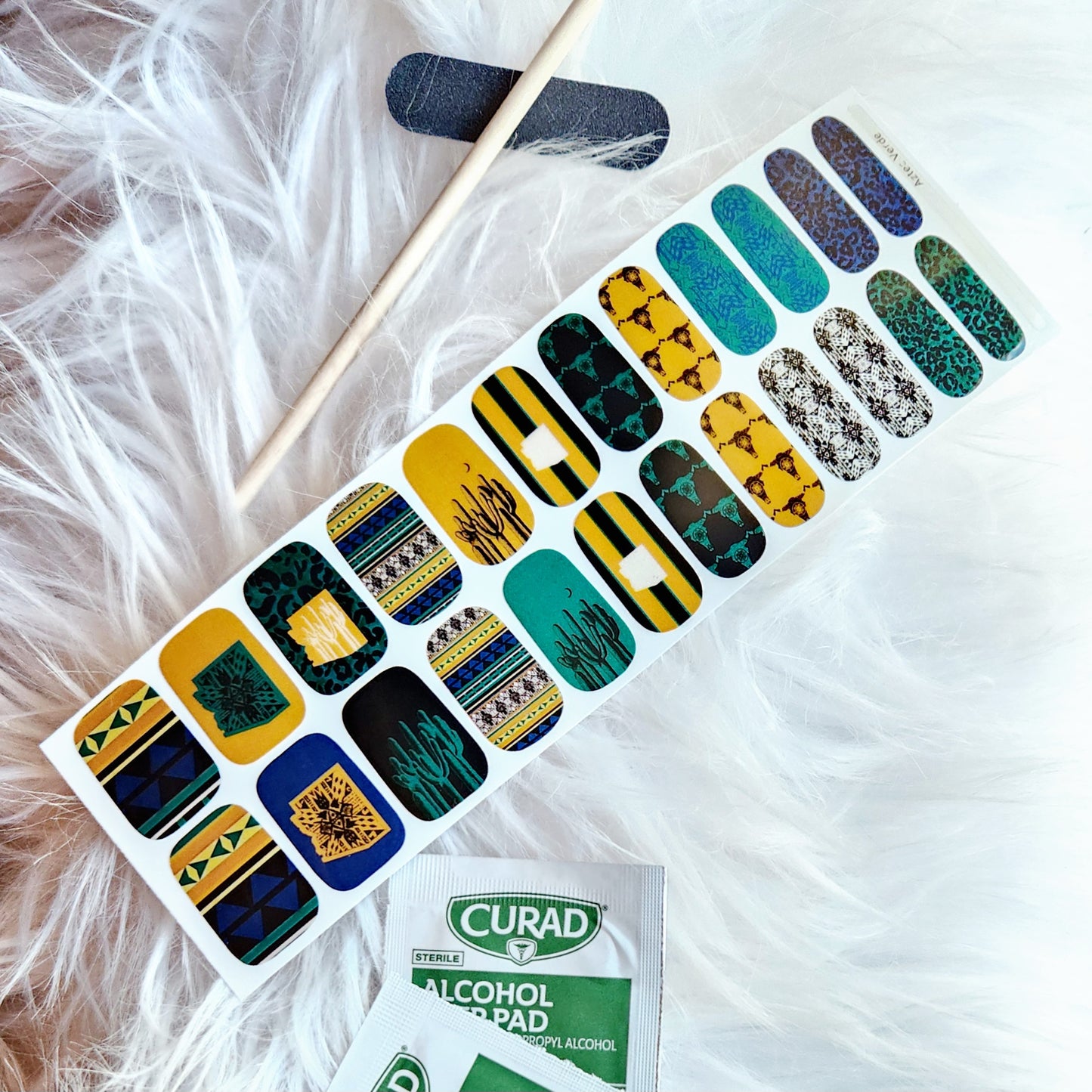 "Aztec Verde" Nail Art Strips