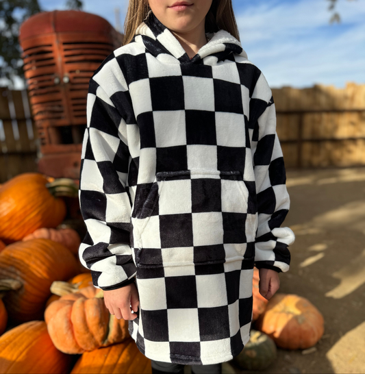 Pre-Order Checkered Oversized Sherpa Hooded Blanket (Youth)