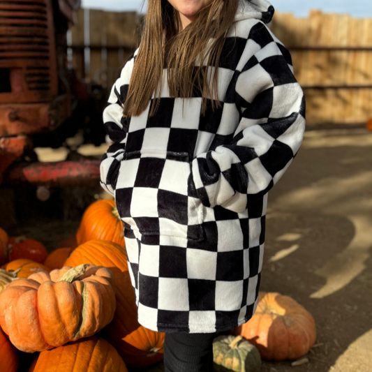 Pre-Order Checkered Oversized Sherpa Hooded Blanket (Youth)