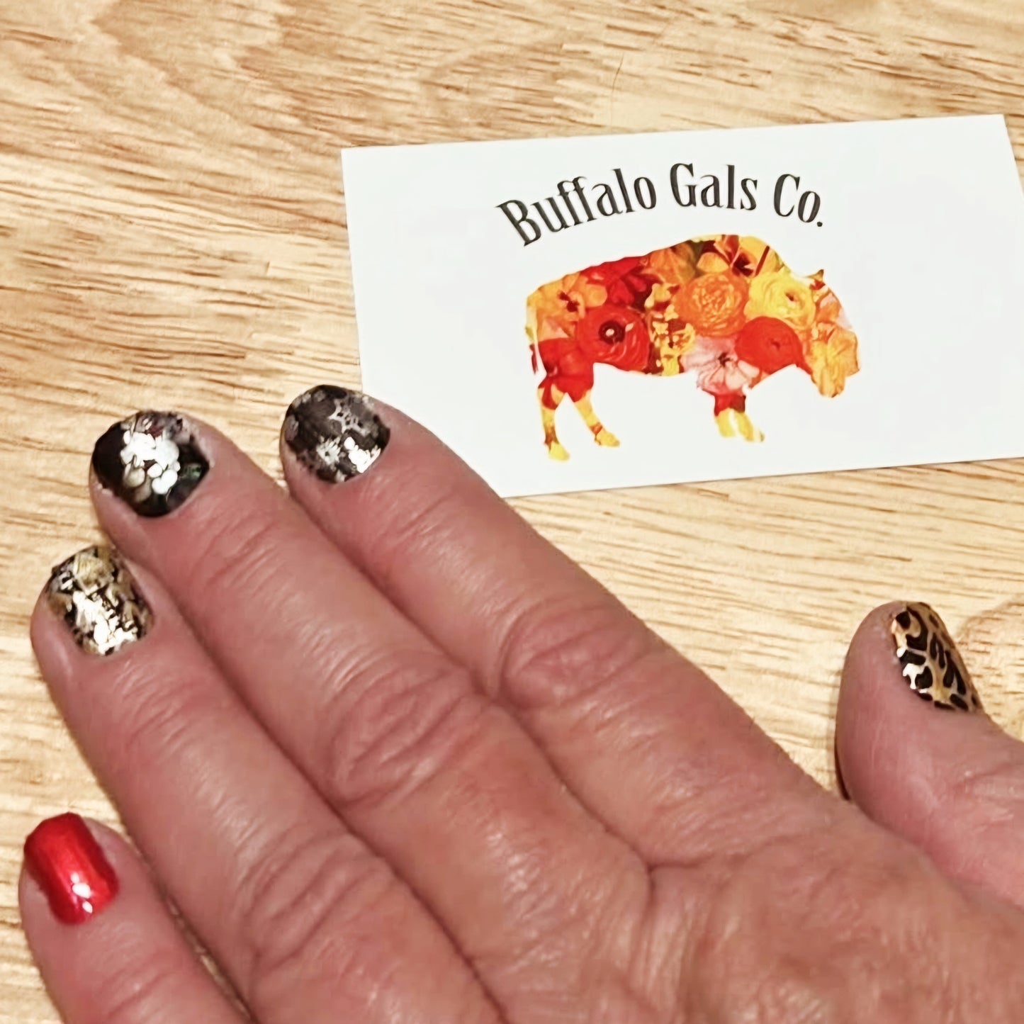 Nail Art Strips - "Roam for the Holidays"