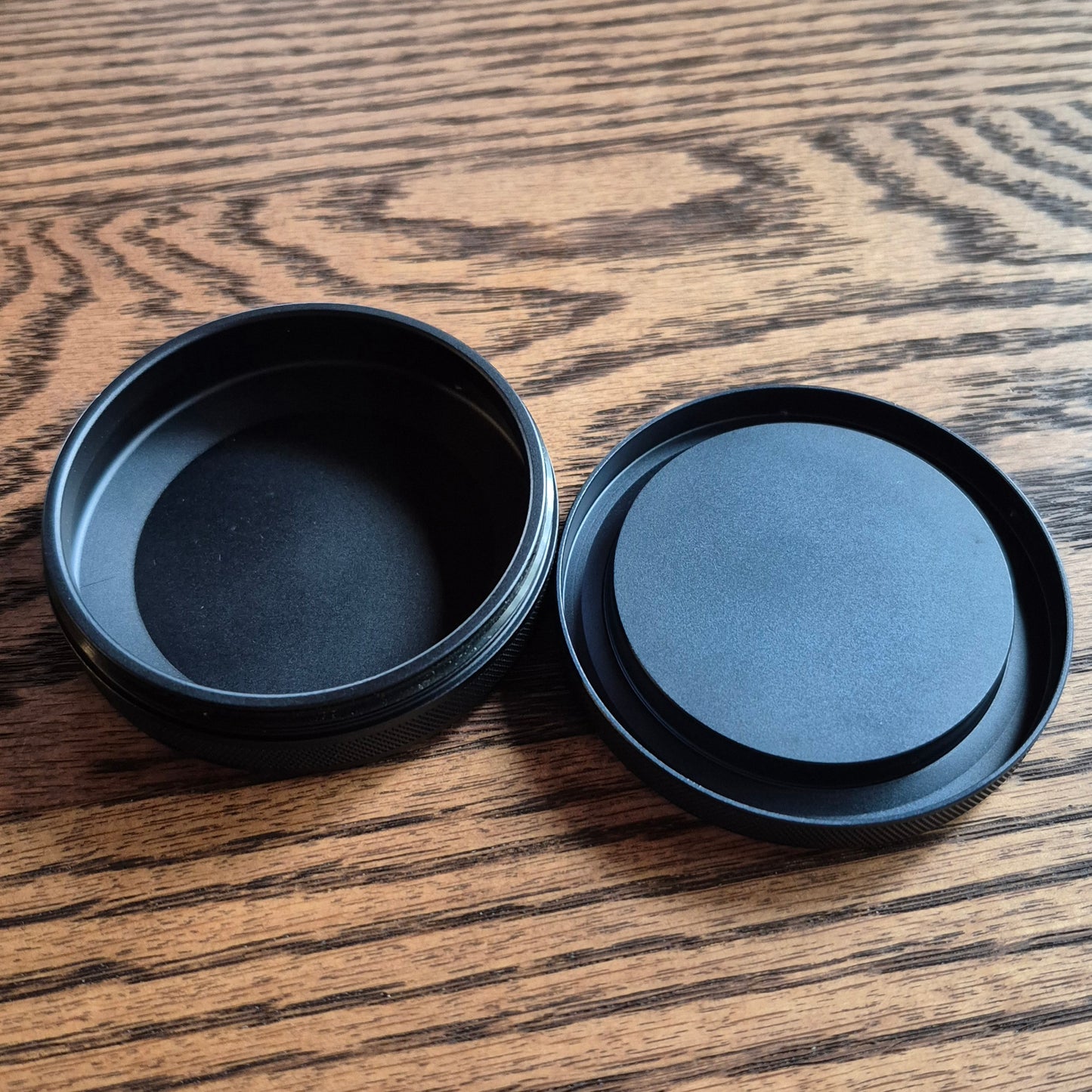 Smokeless Nicotine Container - "Master Badge"