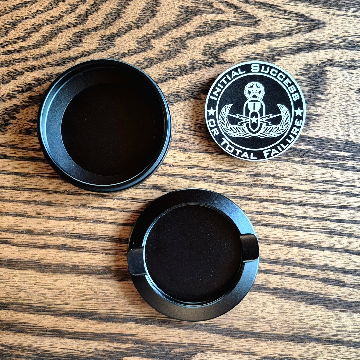 Smokeless Nicotine Container - "EOD Coin" (Black)