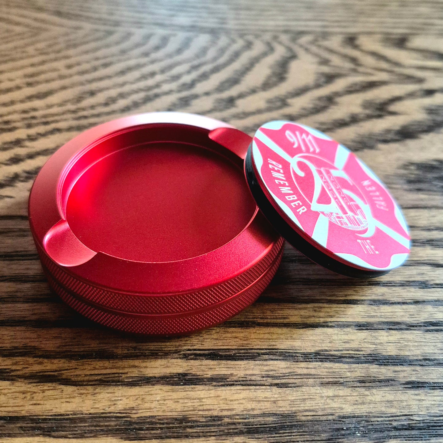 Smokeless Nicotine Container - "Remember the Fallen" (Limited 9/11 25th Year Edition)