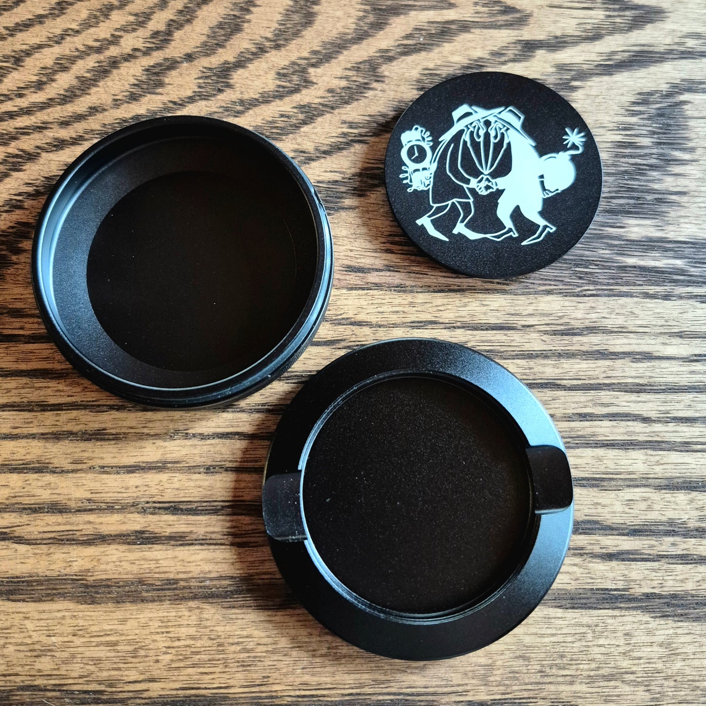 Smokeless Nicotine Container - "Secret Agents"