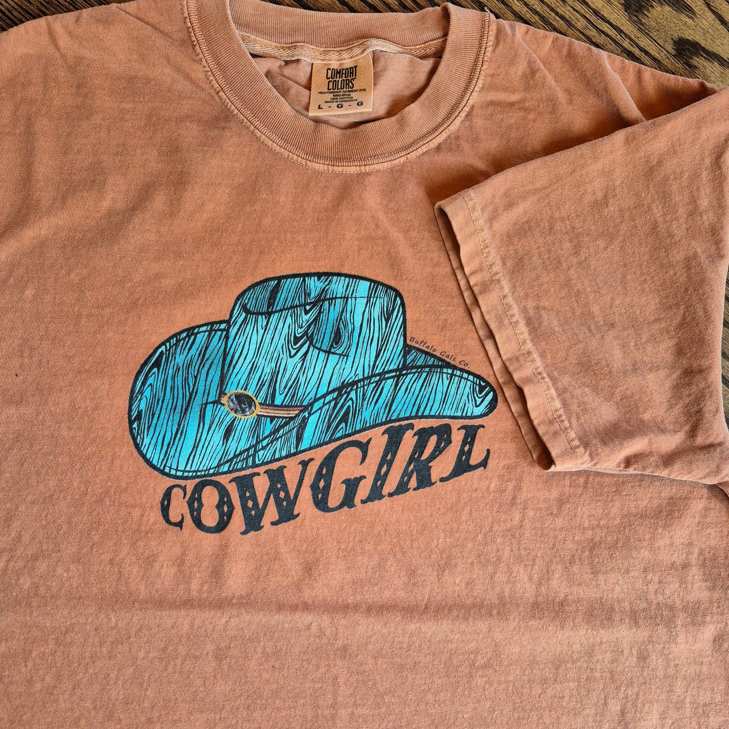 Comfort T-shirt - "Cowgirl"