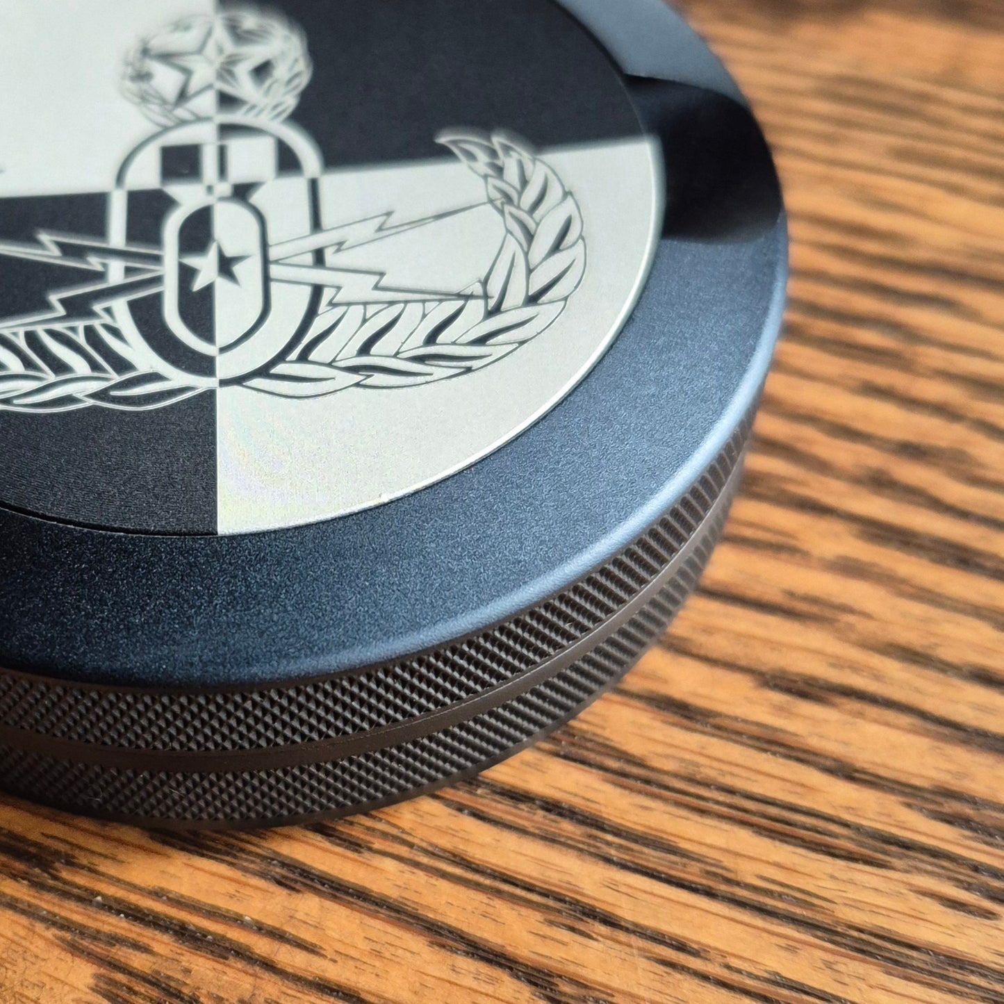 Smokeless Nicotine Container - "Master Badge"