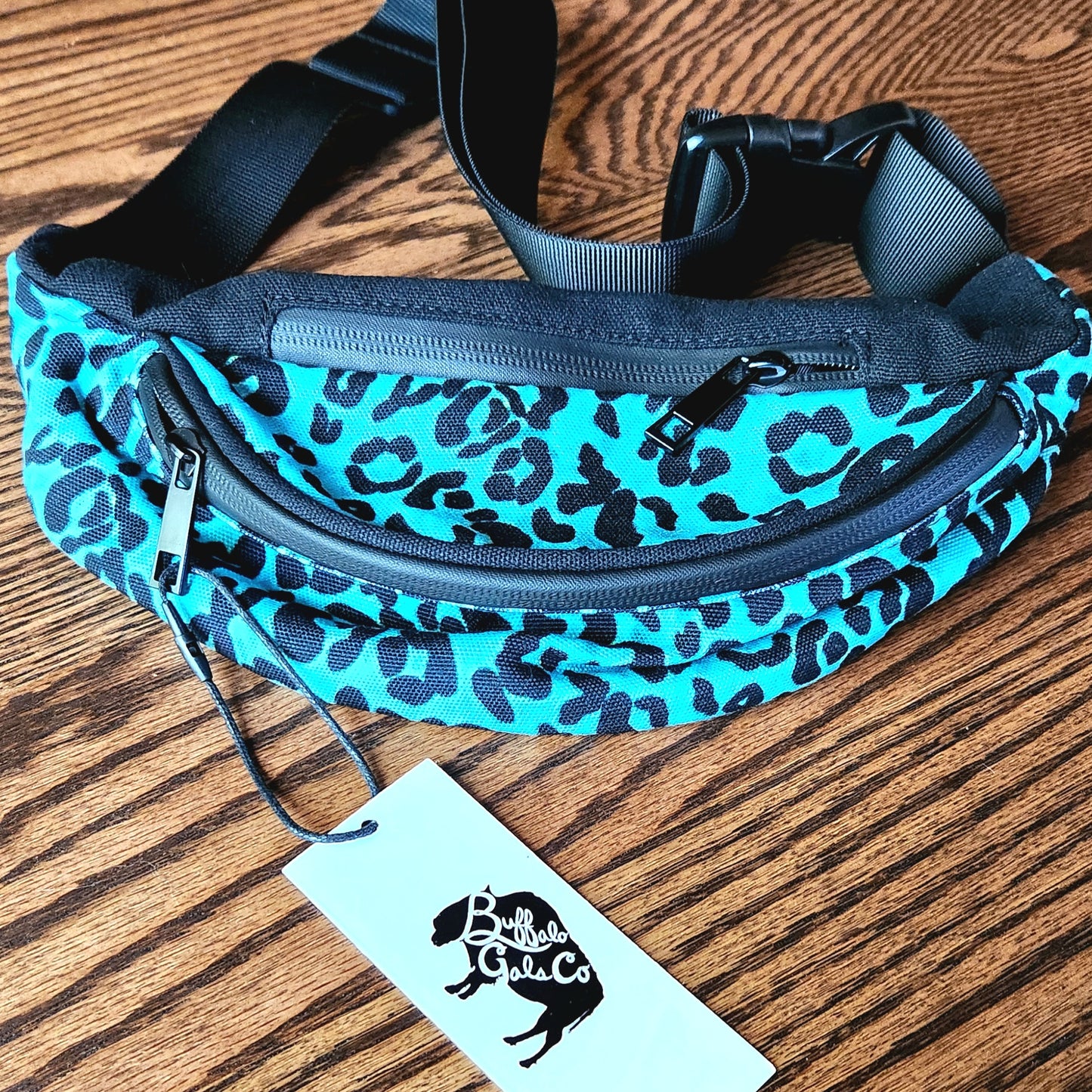 Print On Demand - Crossbody Sling Bag - "Leopard Print" (Turquoise)